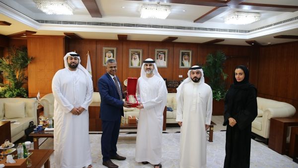 خلال الحدث مدير عام غرفة عجمان يستقبل قنصل الاقتصاد والتجارة في قنصلية الهند بدبي