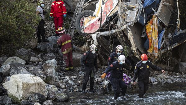 Death toll from bus falling off cliff in central Peru rises to 33