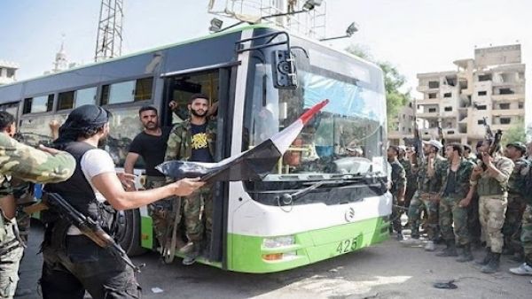 المسلحون في درعا يتوجهون إلى إدلب