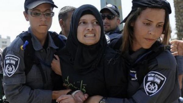 اعتقال 16 الف سيدة فلسطينية