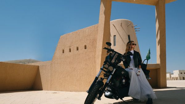 الأميرة الجوهرة بنت طلال بن عبدالعزيز آل سعود