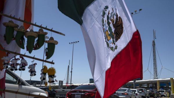 Canada, Mexico land borders with the US will be reopened