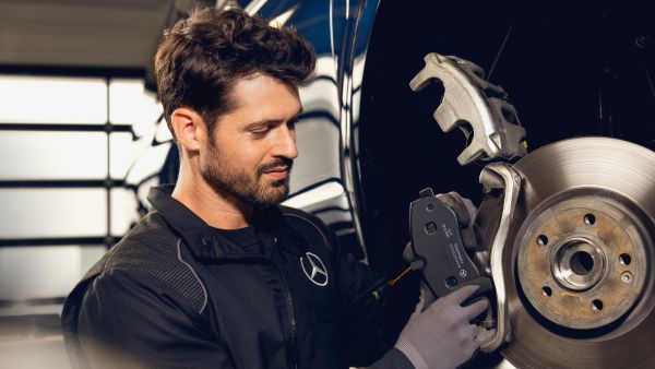 Mercedes-Benz Oman Celebrates 51st National Day with 51% Discount on Vehicle Health Checks