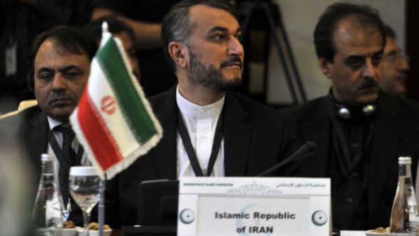 Iranian Foreign Minister held talks with his Armenian counterpart