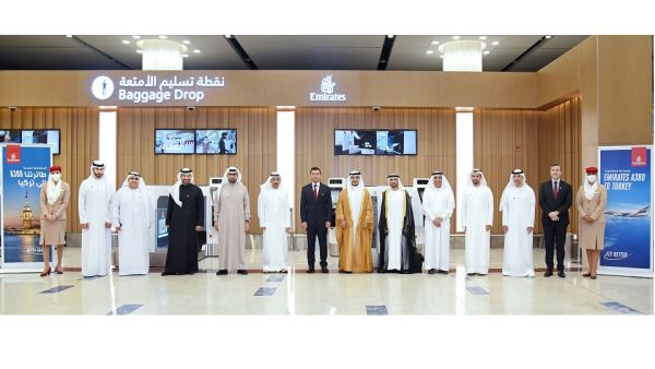 خلال الحدث طائرة الإمارات A380 تصل إسطنبول في أول رحلة منتظمة