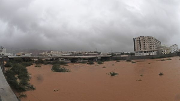 الإعصار الشاهين