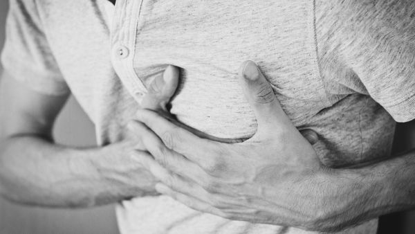 طبيب البوابة: لماذا يزداد خطر إصابتك بسكتة دماغية؟