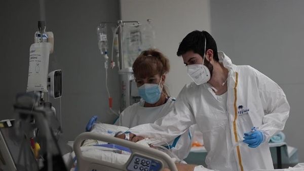 مصابو المتحور الجديد في منازلهم