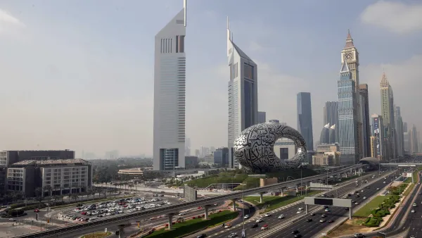 الإمارات بعد 50 عاما… نقطة مضيئة في الظلام العربي