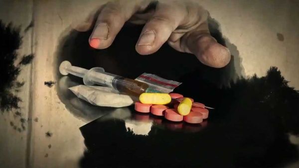 100 ألف وفاة بسبب جرعات مخدرات زائدة بالولايات المتحدة