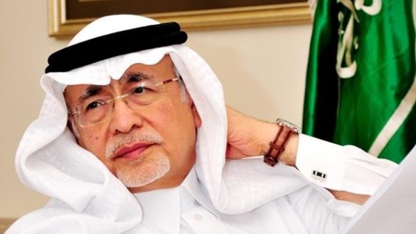 السفير السعودي السابق في لبنان عبد العزيز خوجة