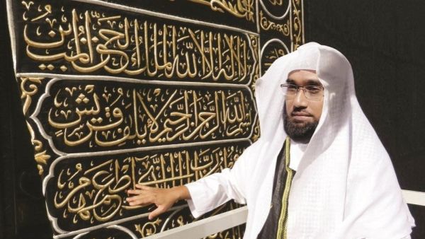 مختار عالم