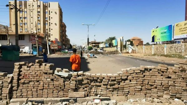 87 teachers arrested in sit-in protesting Sudan military coup