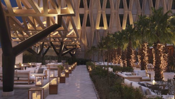 Al Bandar Lebanese Night Makes Welcome Return at Four Seasons Hotel Kuwait at Burj Alshaya