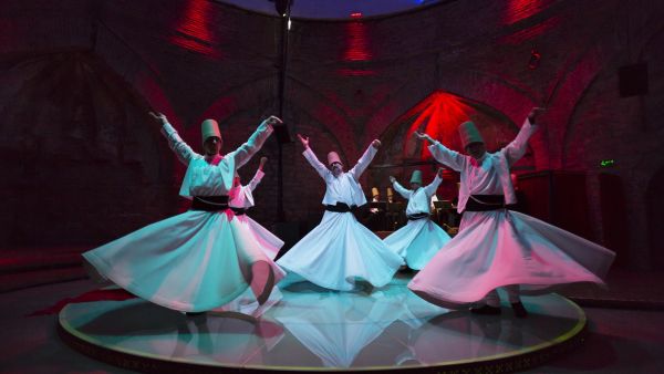 The 4-day event will be packed with performances and raffles for the whole family to enjoy Al Hamra Rings in the Year of the 50th with Exciting Festivities