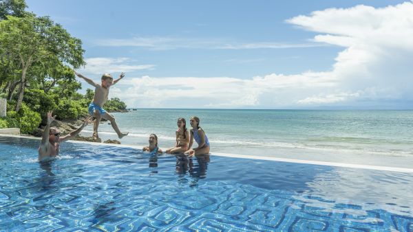 Four Seasons Resort Bali at Jimbaran Bay Bali Welcomes Back Families with New Experiences and Dining Benefits at Four Seasons Resort Bali at Jimbaran Bay