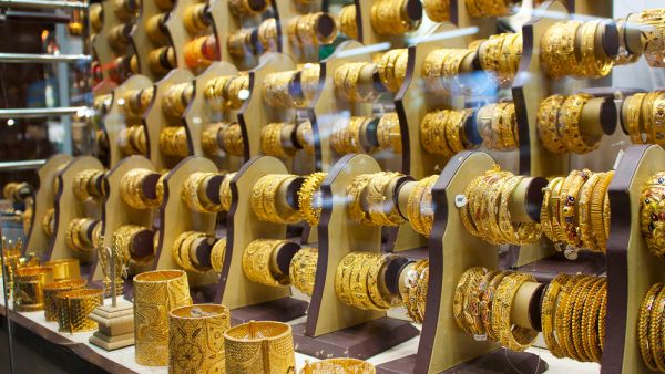 الذهب في الإمارات يرتفع اليوم 