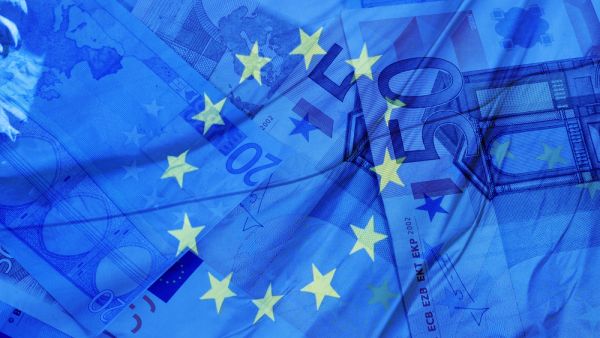 التضخم في منطقة اليورو يسجل ارتفاع قياسي عند 4.9% في نوفمبر