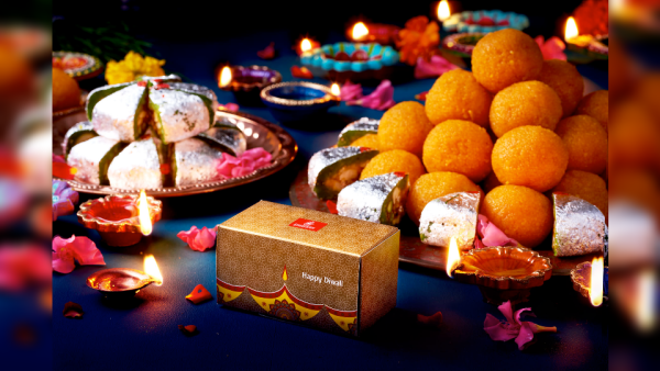 Customers travelling to/from Ahmedabad, Bengaluru, Cochin, Chennai, Delhi, Hyderabad, Thiruvananthapuram, Kolkata, and Mumbai will enjoy a selection of delicious, traditional sweets, packaged in exclusively designed, colourful boxes. Emirates Celebrates Diwali With Special Treats On-board All Flights to India