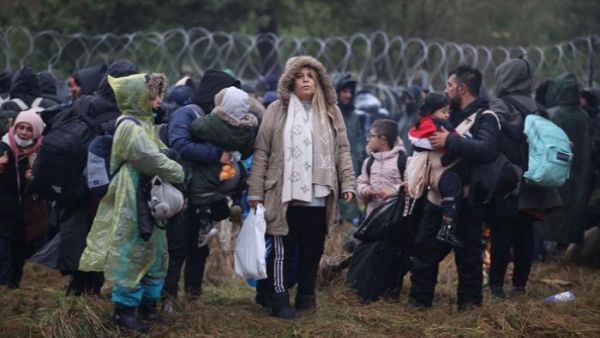 مهاجرون على الحدود