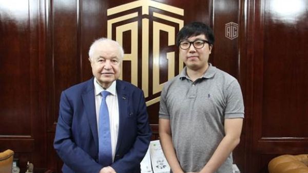 During the event Abu-Ghazaleh: First Korean Student Enrolls in the Arabic Fluency Program as Registration Online Started