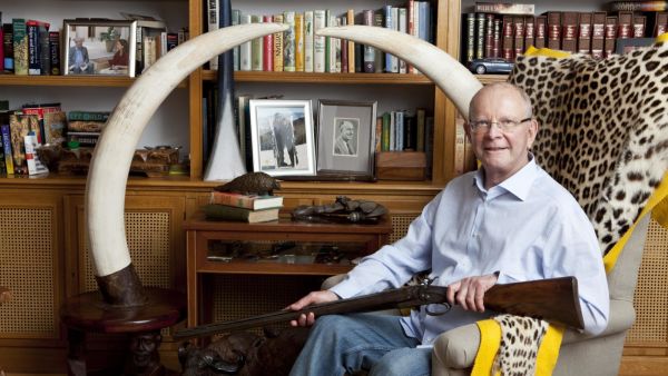 رحيل الكاتب الجنوب أفريقي ويلبر سميث