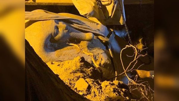 نقل التابوت الى المناطق الاثرية