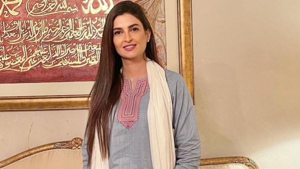 فستان زفاف علا الفارس يخطف القلوب ويسحر عيون محبيها