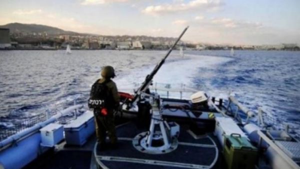 الاحتلال الإسرائيلي يستهدف صيادين ومزارعين بغزة