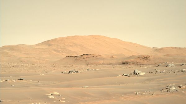 صورة مذهلة يرسلها مسبار ناسا من الكوكب الأحمر