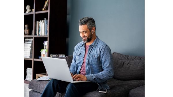 Batelco eSuite Move Your Business Online with “eSuite” from Batelco