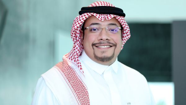 Dr Moataz Bin Ali, Trend Micro. Help AG Named Platinum Partner by Trend Micro