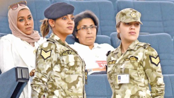 نساء في الجيش الكويتي