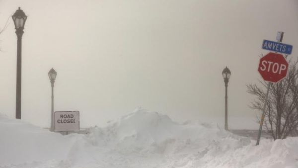 ثلوج كاليفورنيا