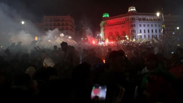 احتفالات في الجزائر بعد الفوز بكاس العرب
