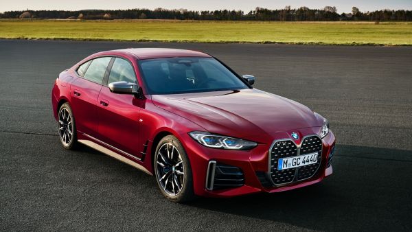 أبوظبي موتورز تعلن وصول سيارة BMW 4 Series Gran Coupé الجديدة كلياً