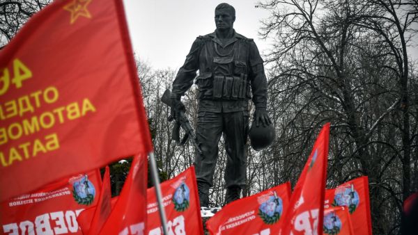 The risk of anti-Russian sentiment among the Afghan people and elite is important to Moscow. Moscow has learned from the past experience in Afghanistan, it does not currently want the option of a military conflict in the country. so, a direct military presence (such as in Syria) in Afghanistan is not considered by Russia.