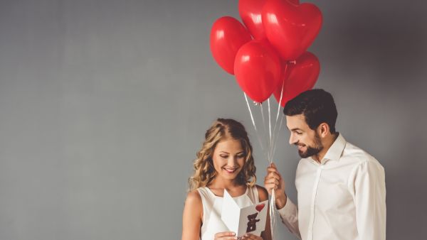 كلمات تهنئة في عيد الحب 2022