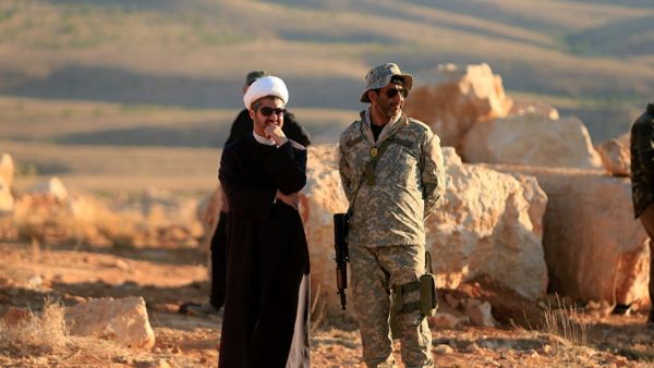 أشارت وكالة "سانا" السورية الرسمية إلى أن الغارة أدت "إلى وقوع بعض الخسائر المادية"