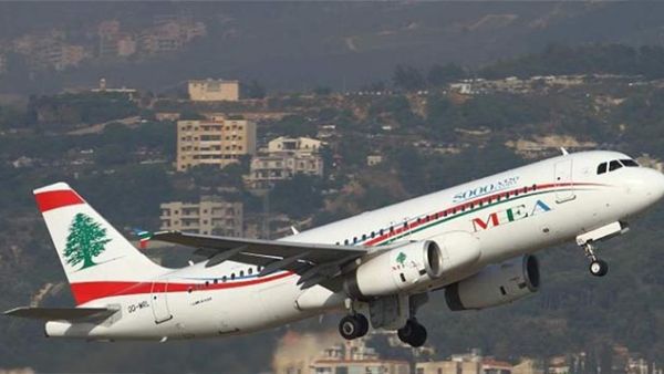 اليونان تعلق رحلاتها الى بيروت