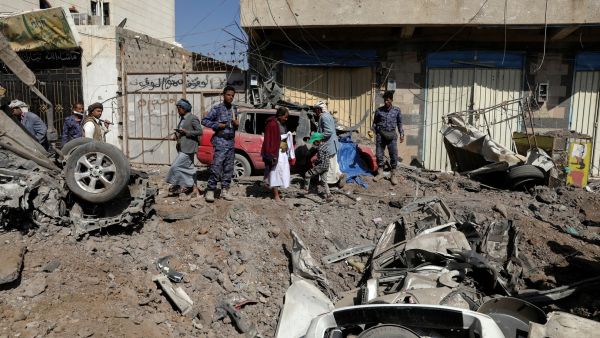 التحالف العربي يقصف أهدافا في صنعاء اليمنية