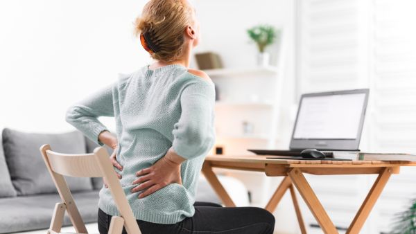 7 خطوات للتعامل مع مع الآم الظهر والرقبة والأكتاف