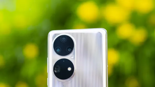 Must Have Flagship Phone Of 2022 And Why The Huawei P50 Pro Is The Best Phone You Can Get Today
