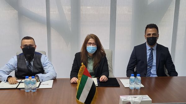 جامعة أبوظبي ومصنع الاتحاد للورق يتبادلان المعارف والخبرات في مجالات المواد المتجددة والنفايات الورقية
