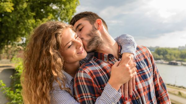 علاقات البوابة: 7 مؤشرات على أن شريكك غير ناضج