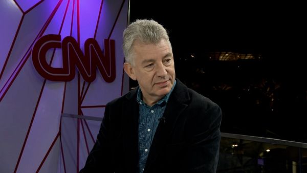 Paul Griffiths Dubai Airports CEO tells CNN: Visitors Exceeding Pre-Covid Levels