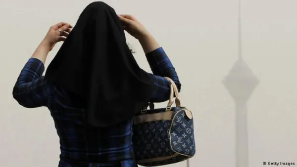 هزيمة النظام على الساحتين الإقليمية والدولية!