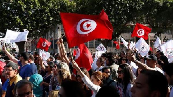 النهضة تدعو للاحتجاجات