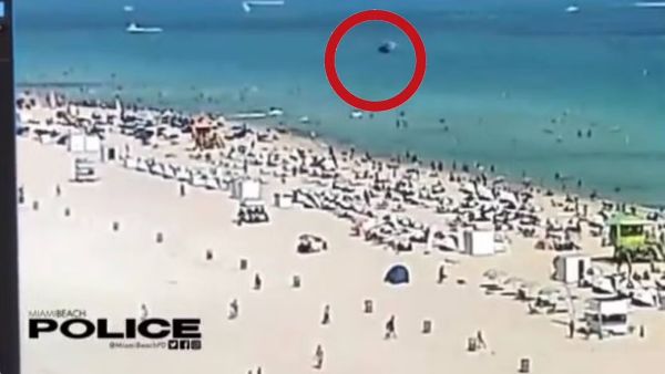 تحطم طائرة مروحية على شاطئ مزدحم بفلوريدا