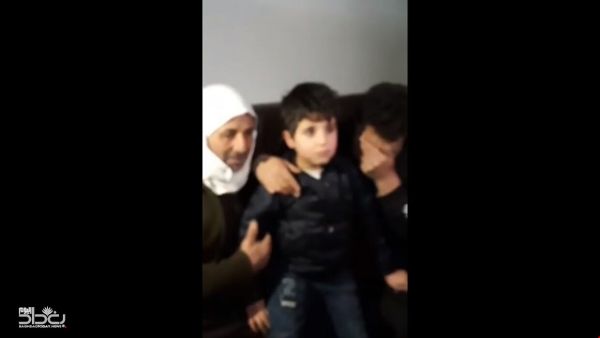 تسليم الطفل المختطف 